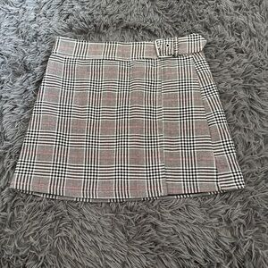 plaid mini skirt